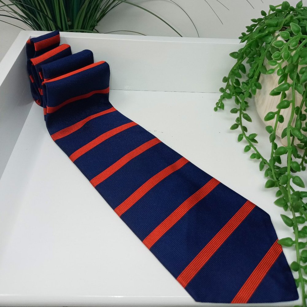 Abercrombie & Fitch 100% Silk Neck Tie - Picture 3 of 6